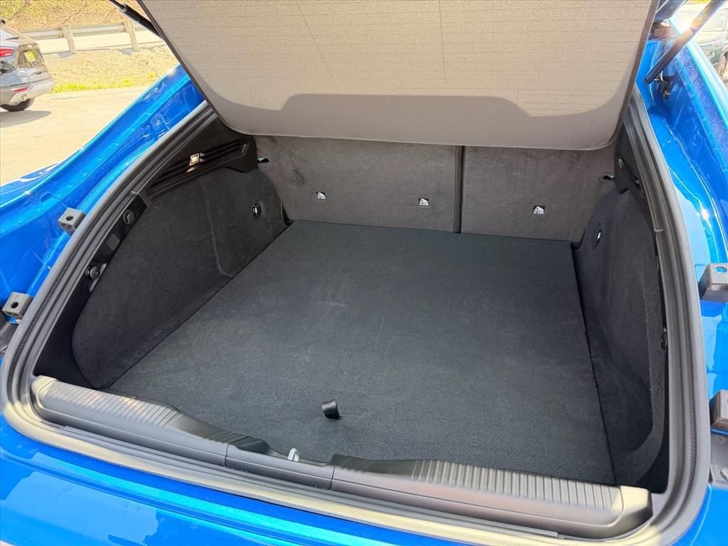 Used 2026 Dodge Charger Scat Pack w/ Blacktop Package image 33