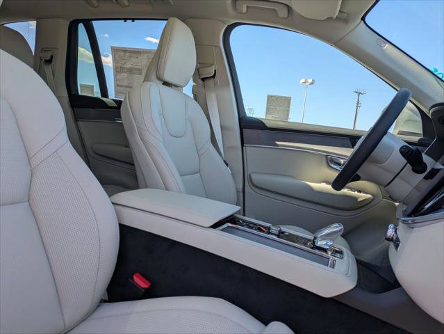 New 2026 Volvo XC90 T8 Ultra w/ Protection Package Premier image 14