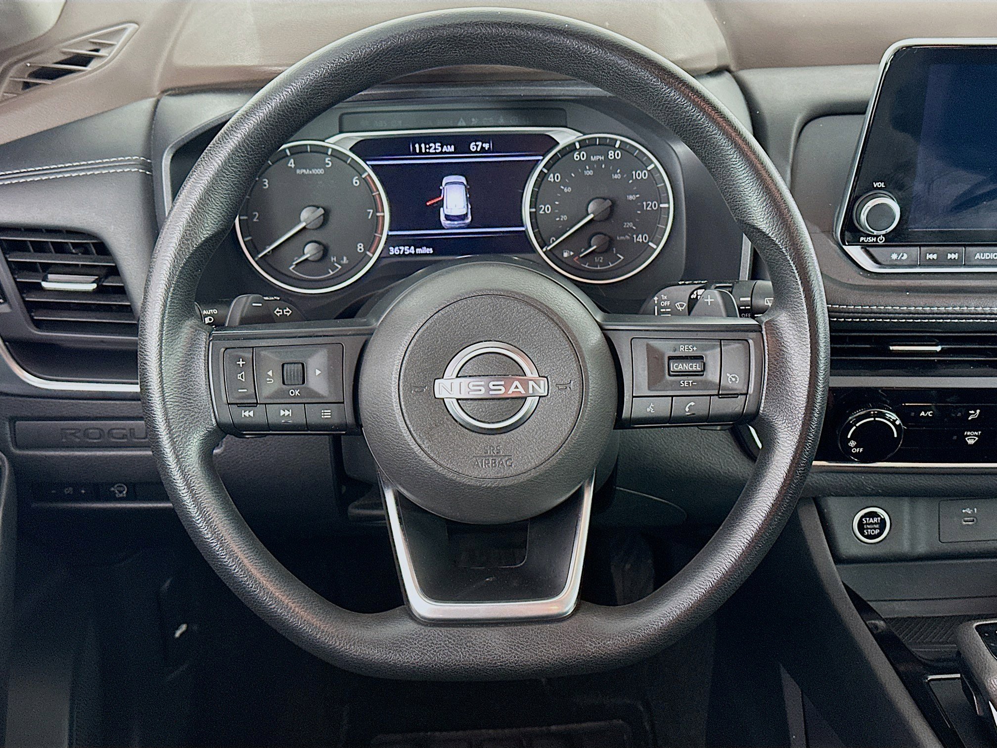 Used 2023 Nissan Rogue S AWD/4WD image 18