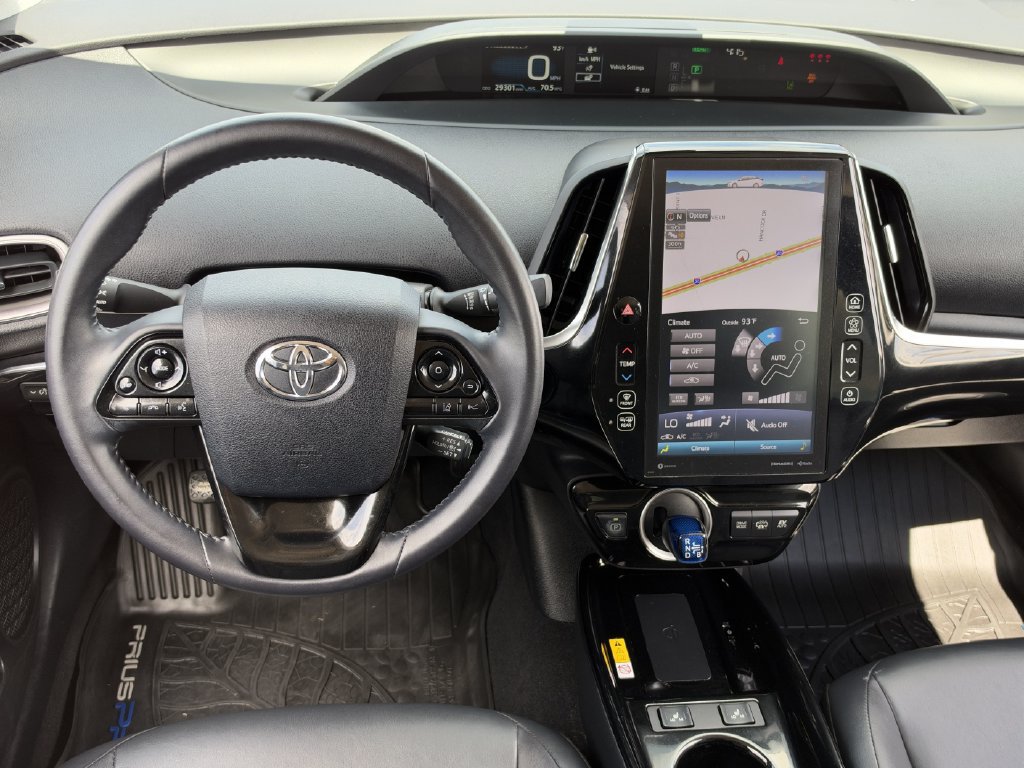 Used 2020 Toyota Prius Prime XLE FWD image 13