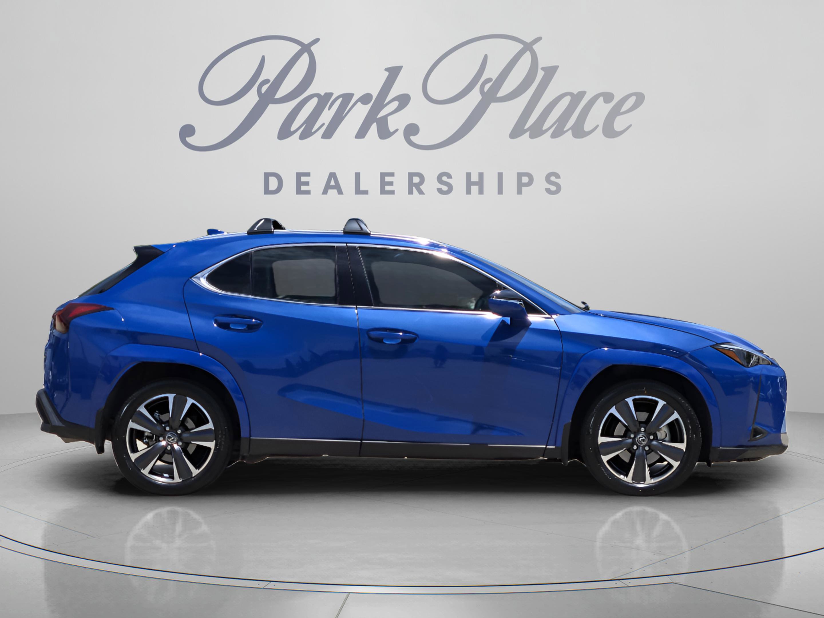 Used 2025 Lexus UX 300h FWD w/ Cold Area Package image 6