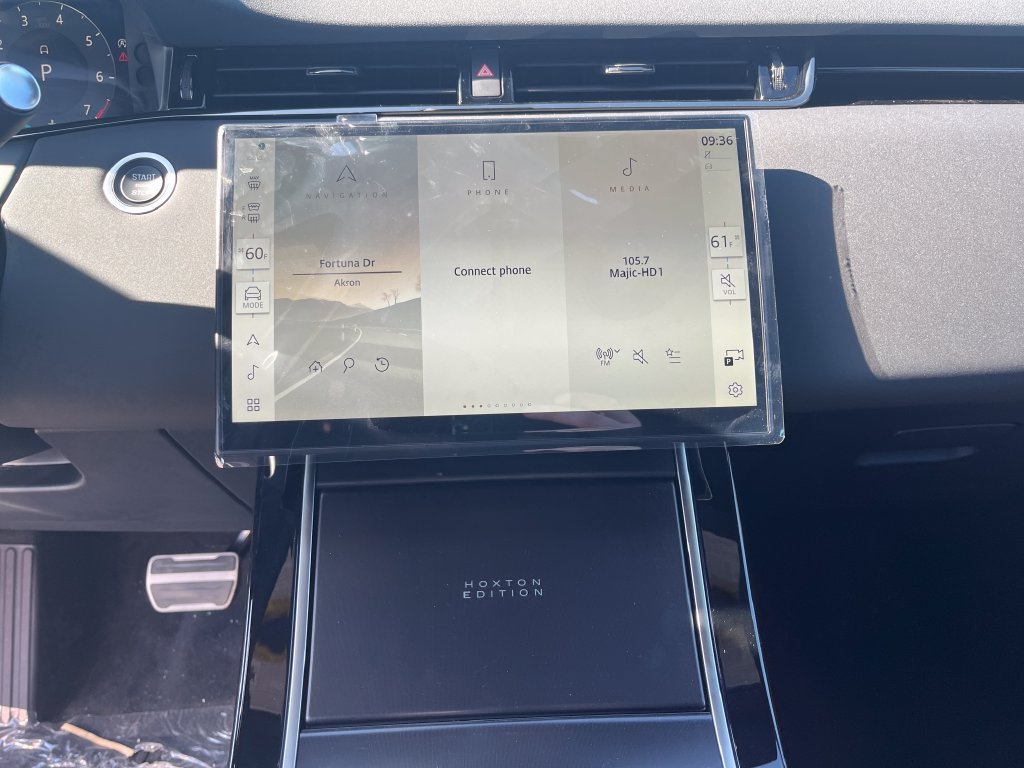 New 2026 Land Rover Range Rover Evoque Hoxton AWD/4WD image 15