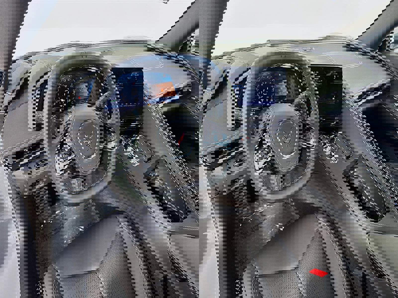 Used 2025 Chevrolet Corvette Stingray Preferred Conv w/ Stealth Interior Trim Package image 10