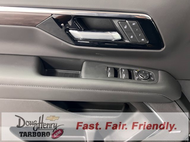 New 2026 Chevrolet Suburban LT w/ Comfort Package image 28