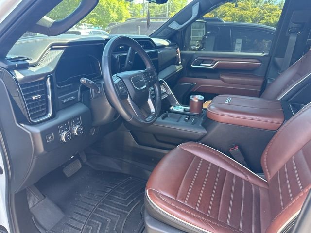 Used 2024 GMC Sierra 2500 Denali Ultimate w/ Max Trailering Package AWD/4WD image 7