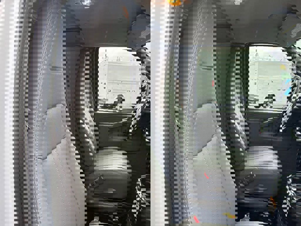 New 2025 Chevrolet Express 2500 w/ Driver Convenience Package image 41