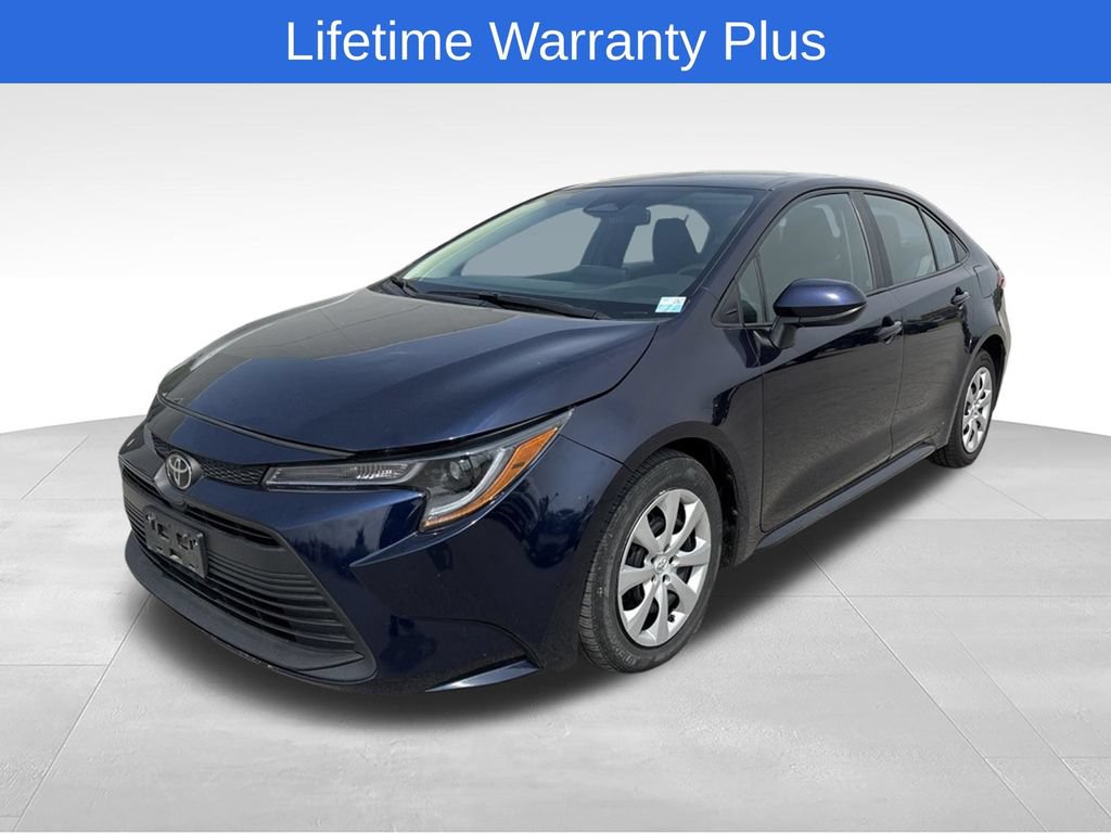 Used 2023 Toyota Corolla LE FWD image 1