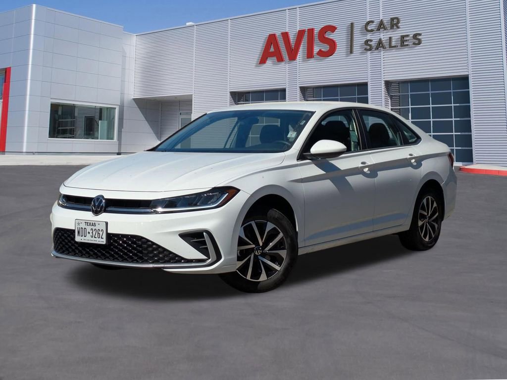 Used 2025 Volkswagen Jetta S image 1