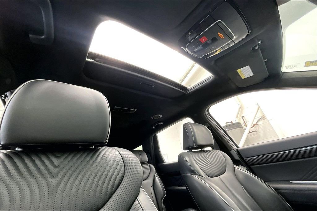 Used 2023 Hyundai Palisade Calligraphy w/ Cargo Package image 17