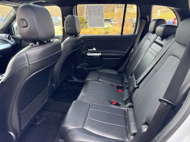 Used 2021 Mercedes-Benz GLB 250 4MATIC image 29