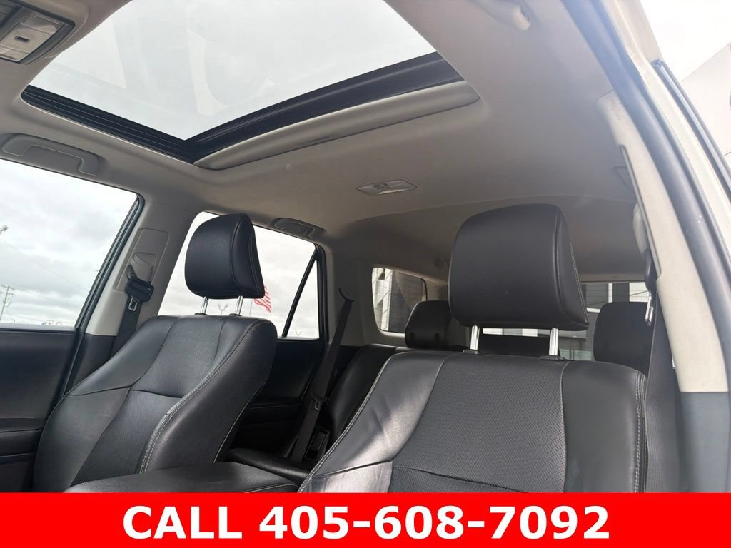 Used 2017 Toyota 4Runner Limited AWD/4WD image 10
