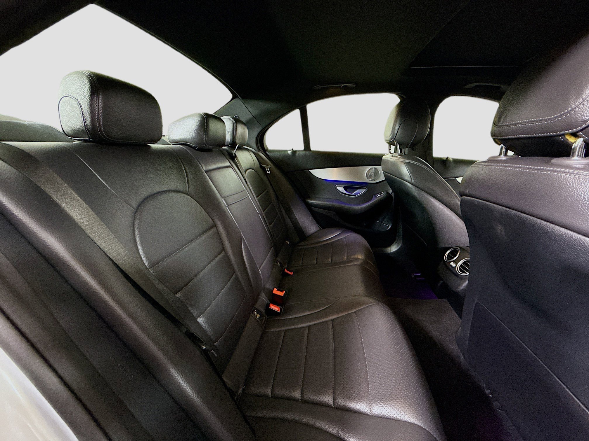 Used 2021 Mercedes-Benz C 300 Sedan w/ Premium Package image 27