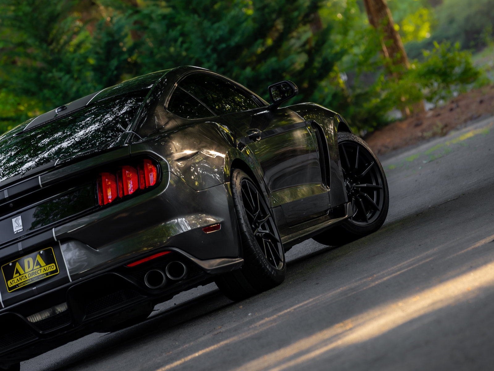 Used 2016 Ford Mustang Shelby GT350 w/ Technology Package RWD image 26