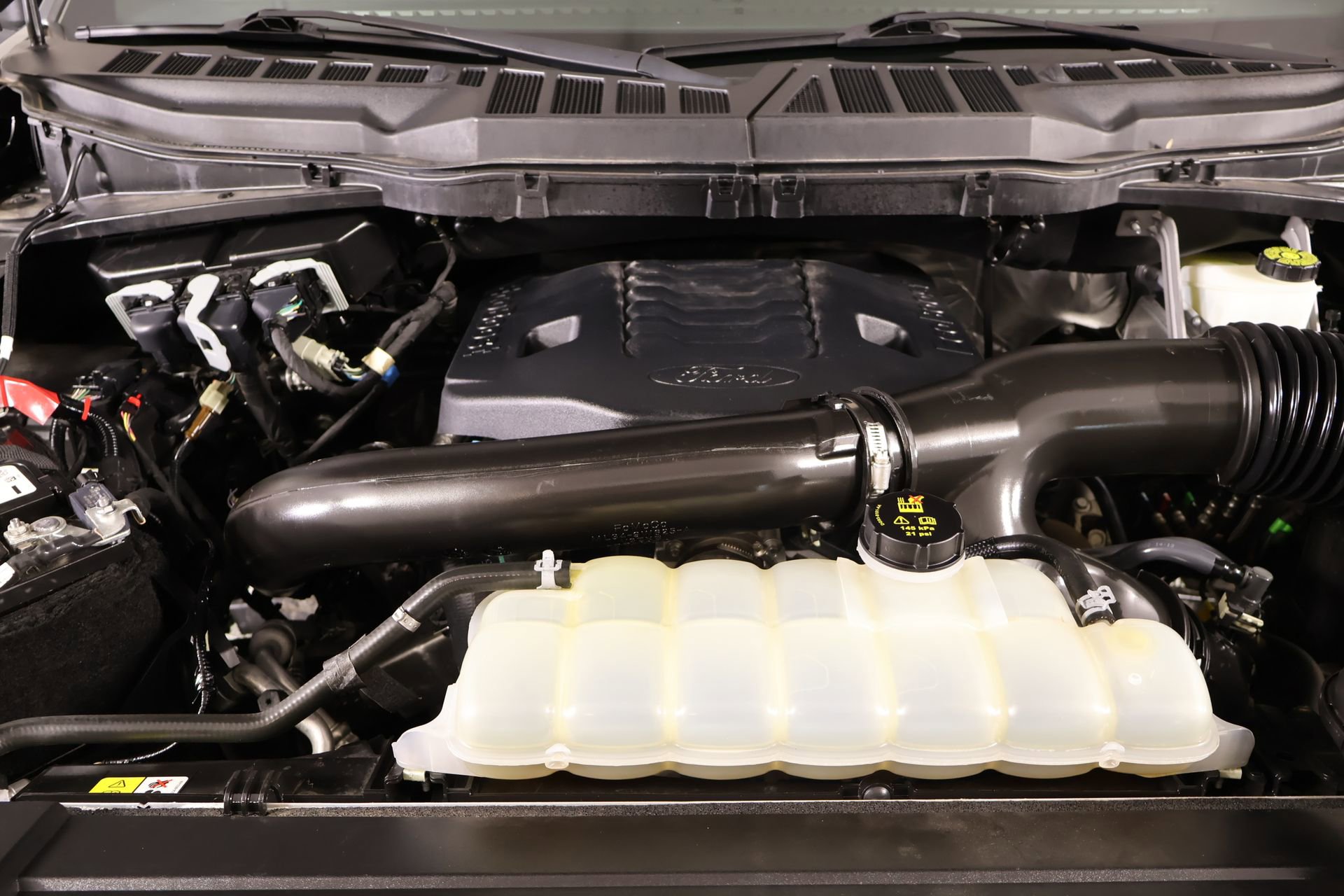 Used 2022 Ford F150 XL w/ STX Black Appearance Package AWD/4WD image 19