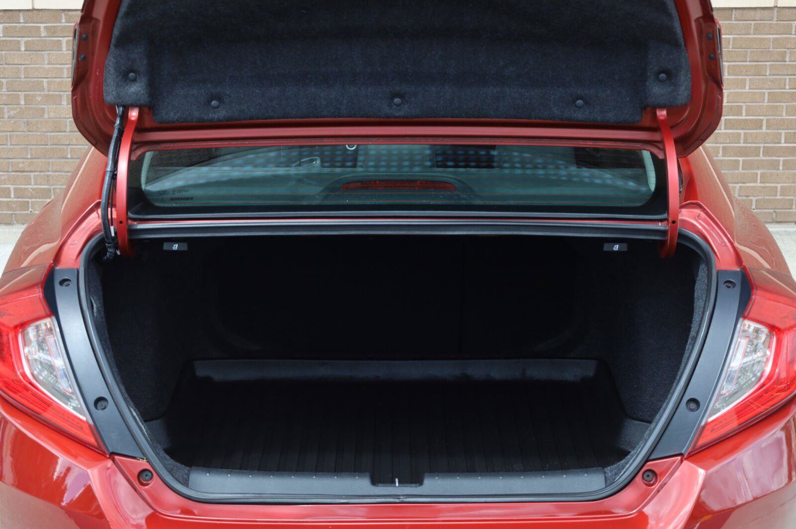 Used 2019 Honda Civic EX image 12