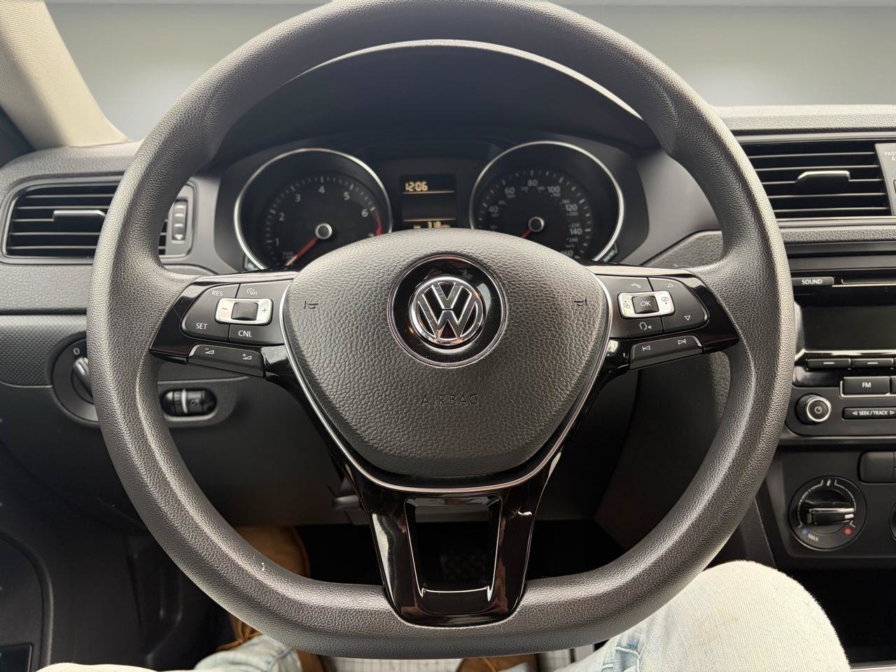 Used 2015 Volkswagen Jetta S FWD image 18