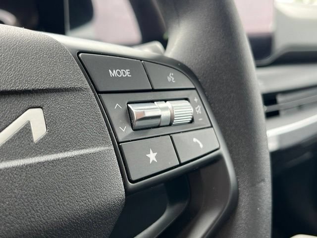 Certified 2025 Kia K4 FWD image 28