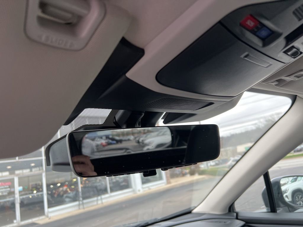 Certified 2025 Subaru Outback Touring XT w/ Popular Package #2 image 19