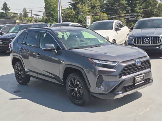 Used 2023 Toyota RAV4 SE w/ SE Grade Weather Package AWD/4WD image 2