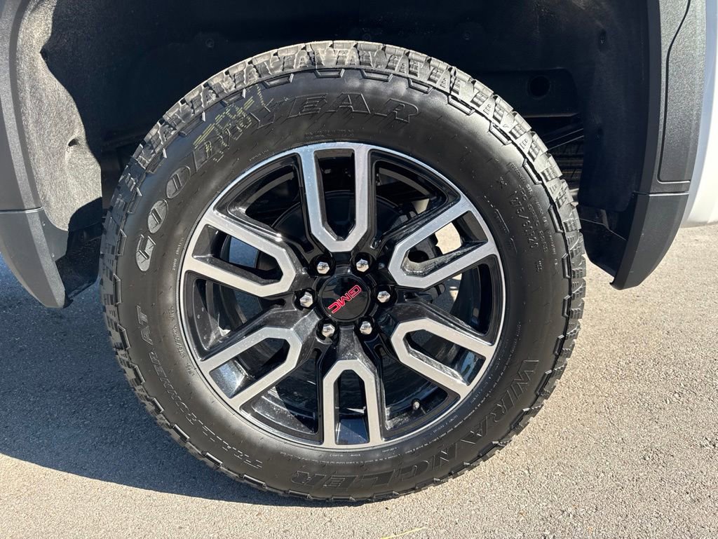 New 2026 GMC Sierra 1500 AT4 w/ AT4 Premium Package AWD/4WD image 30
