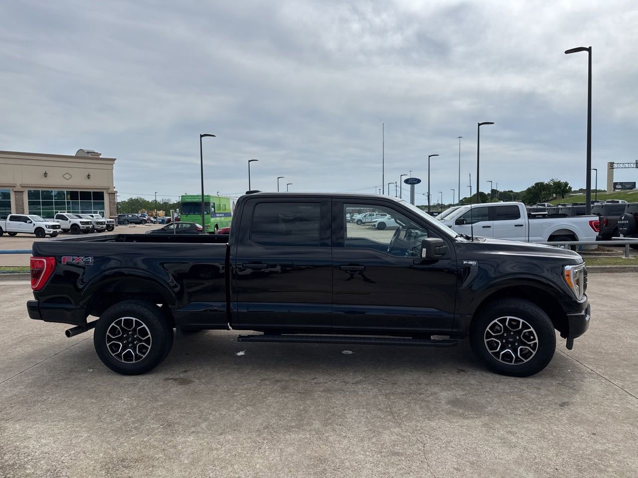 Used 2023 Ford F150 XLT w/ Equipment Group 302A High image 18