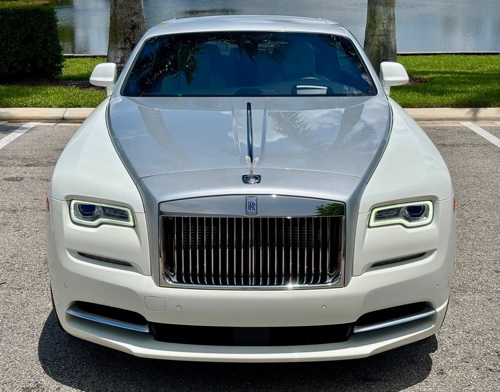 Used 2020 Rolls-Royce Wraith RWD image 2