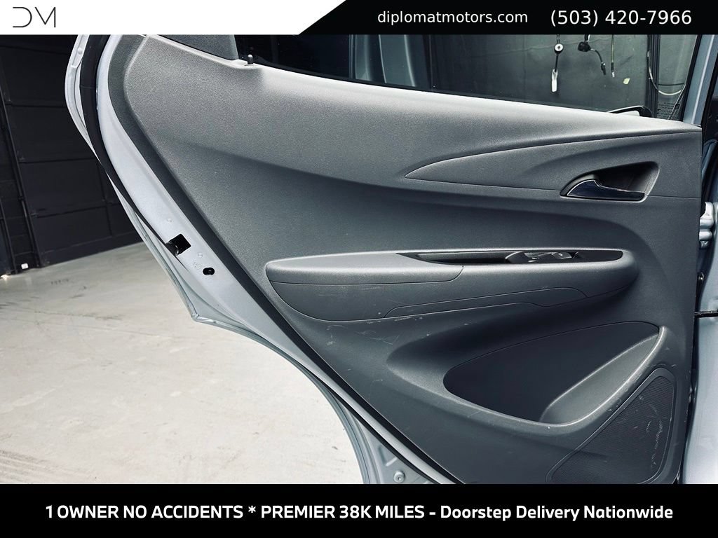 Used 2017 Chevrolet Bolt Premier w/ Driver Confidence II Package FWD image 25