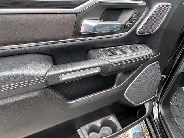 Used 2023 RAM 1500 Laramie AWD/4WD image 17