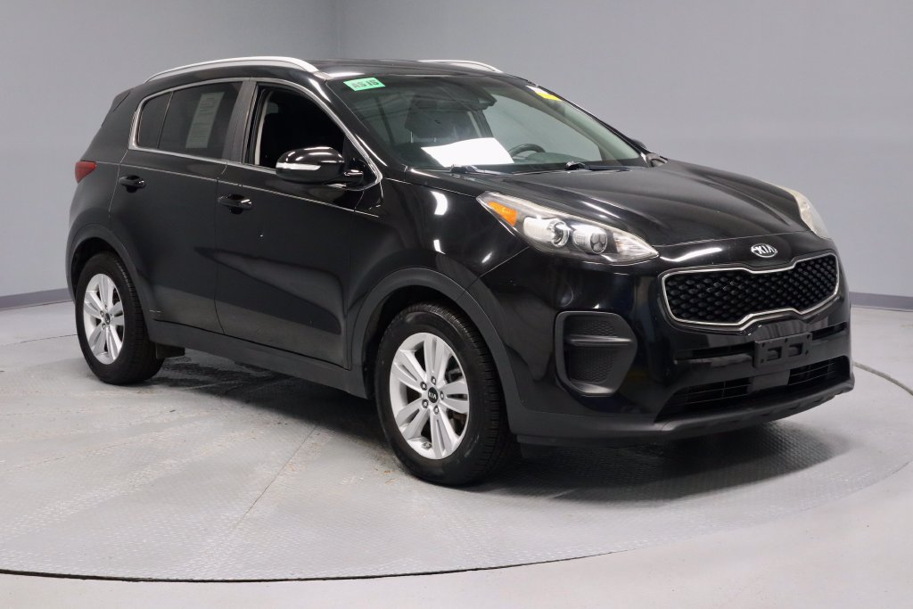 Used 2018 Kia Sportage LX w/ LX Technology Package FWD image 1