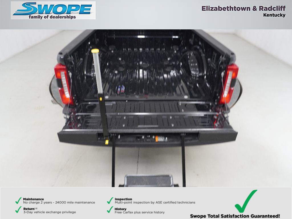 New 2025 Ford F350 Lariat w/ Chrome Package image 30