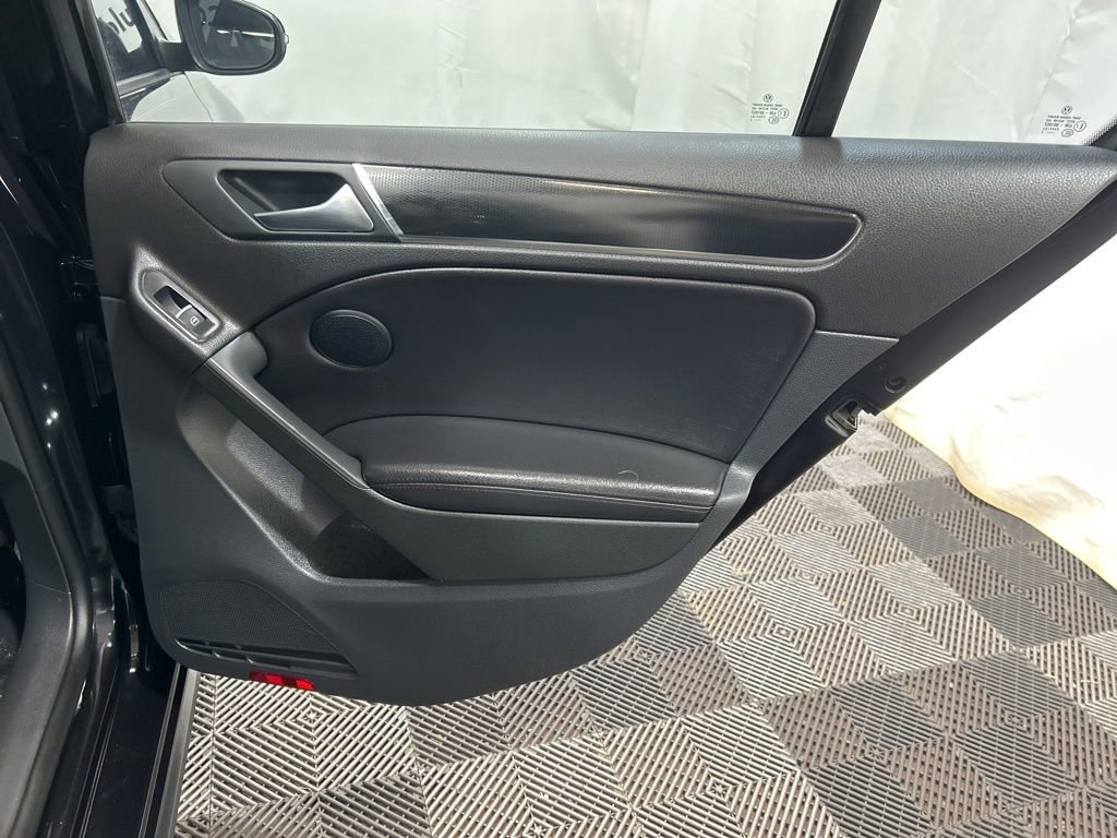 Used 2013 Volkswagen GTI Driver's Edition image 15