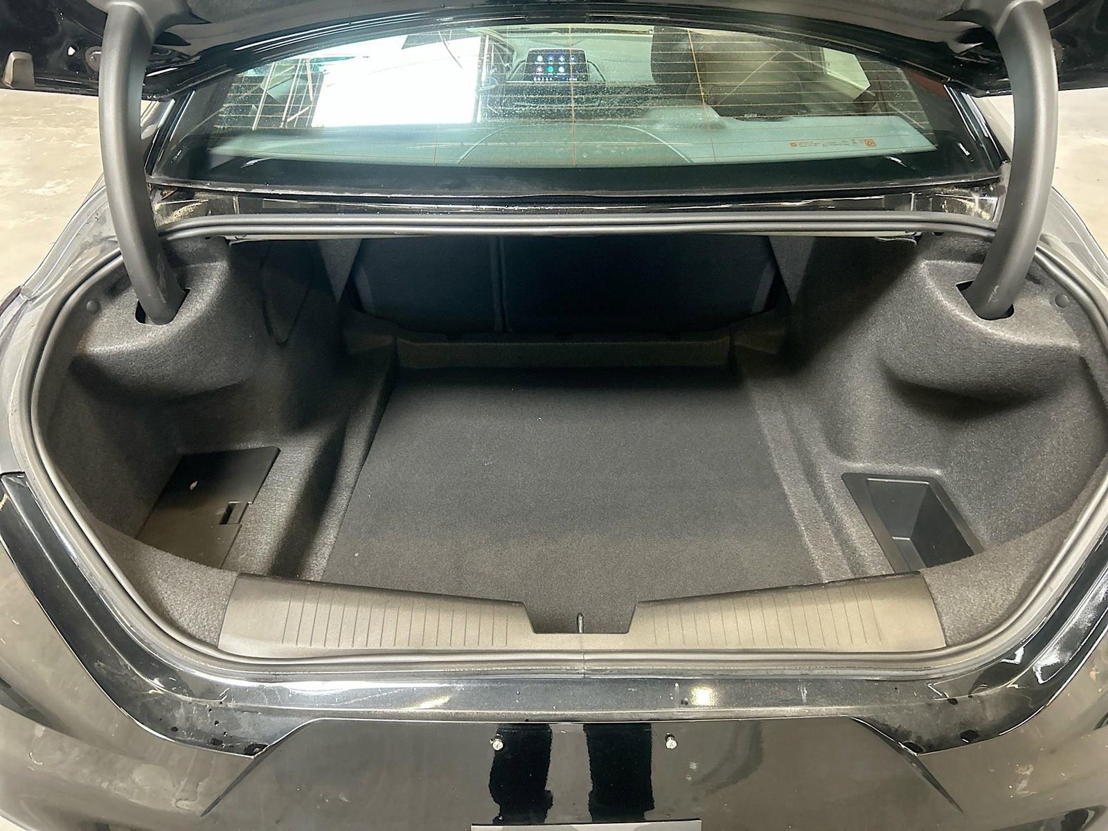 Used 2024 Cadillac CT4 Luxury image 24