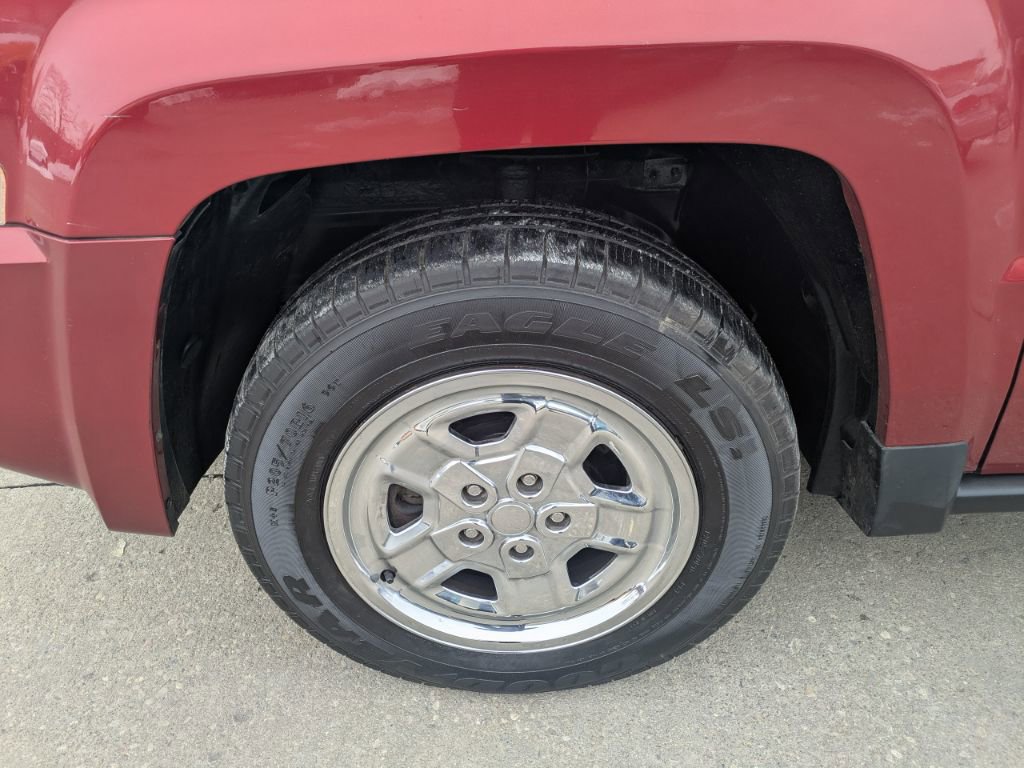 Used 2010 Jeep Patriot Sport image 17