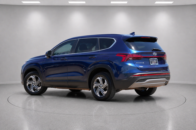 Used 2023 Hyundai Santa Fe SE FWD image 5