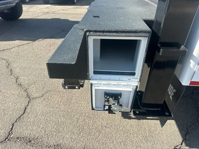 New 2024 Ford F550 4x4 Crew Cab Super Duty image 12