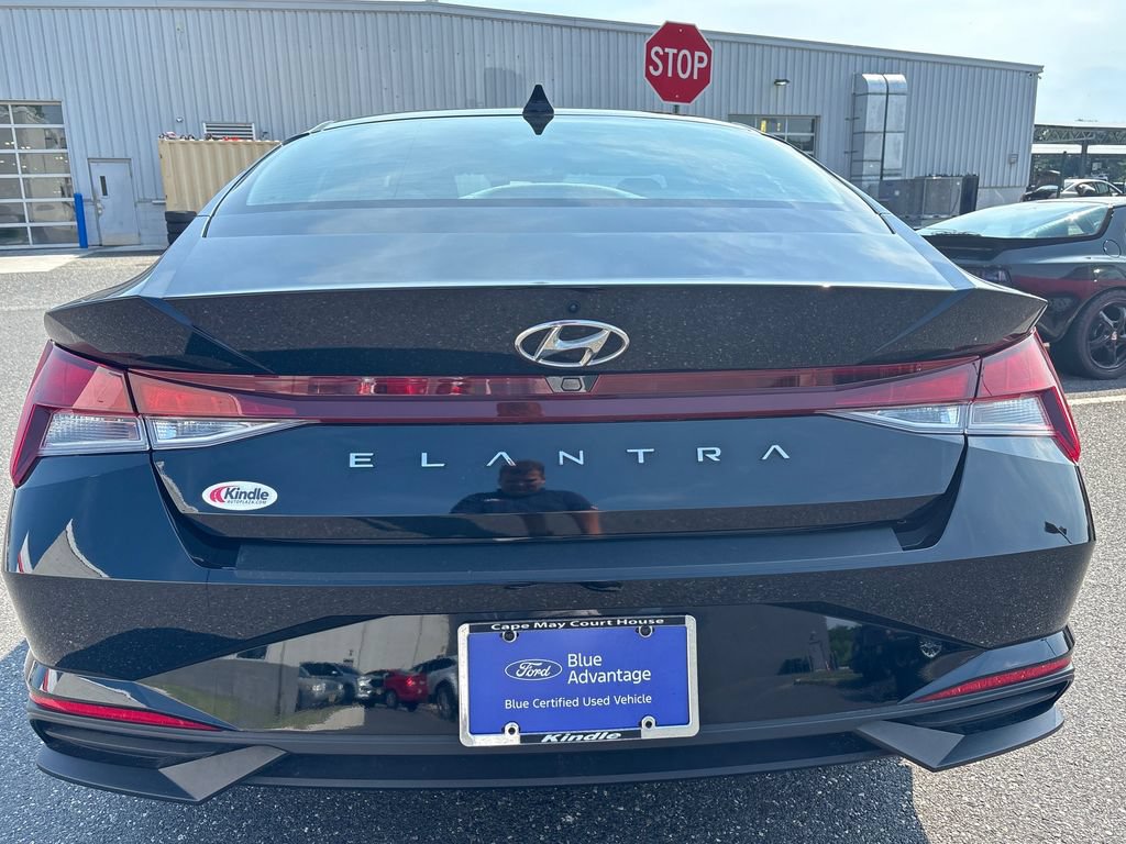 Used 2023 Hyundai Elantra SEL w/ Convenience Package FWD image 26
