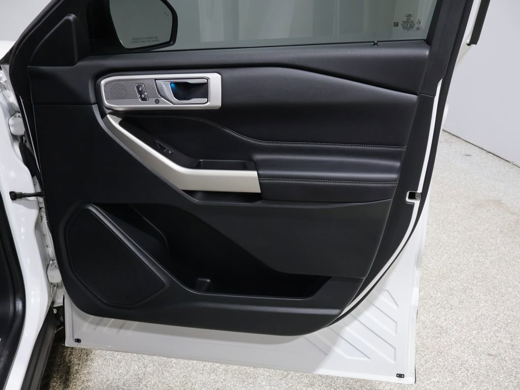Used 2021 Ford Explorer Limited image 20