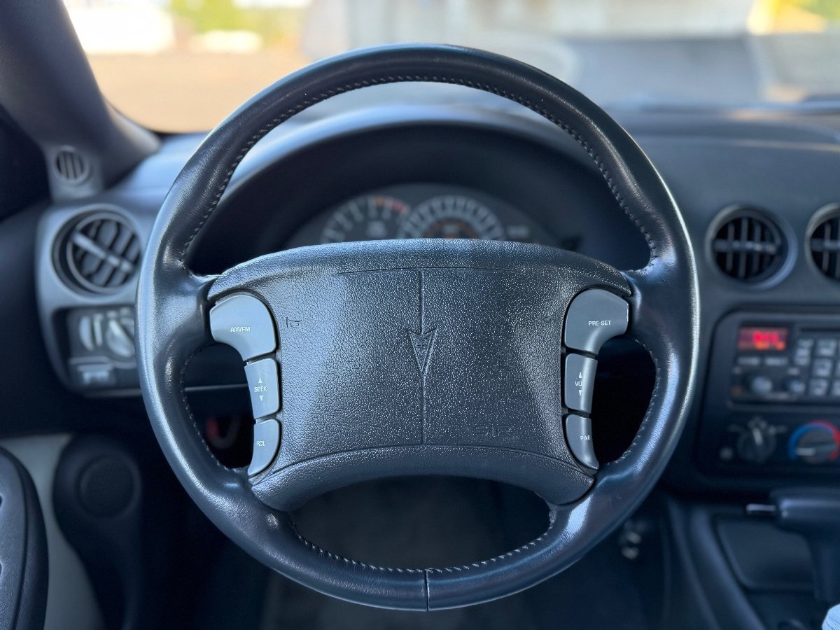 Used 1994 Pontiac Firebird Trans Am GT RWD image 23