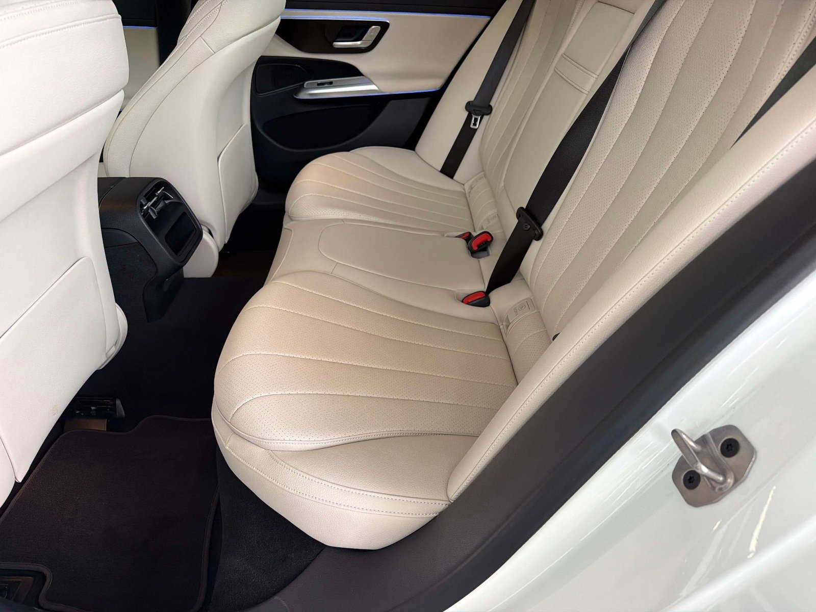 Certified 2026 Mercedes-Benz E 450 4MATIC Sedan image 12