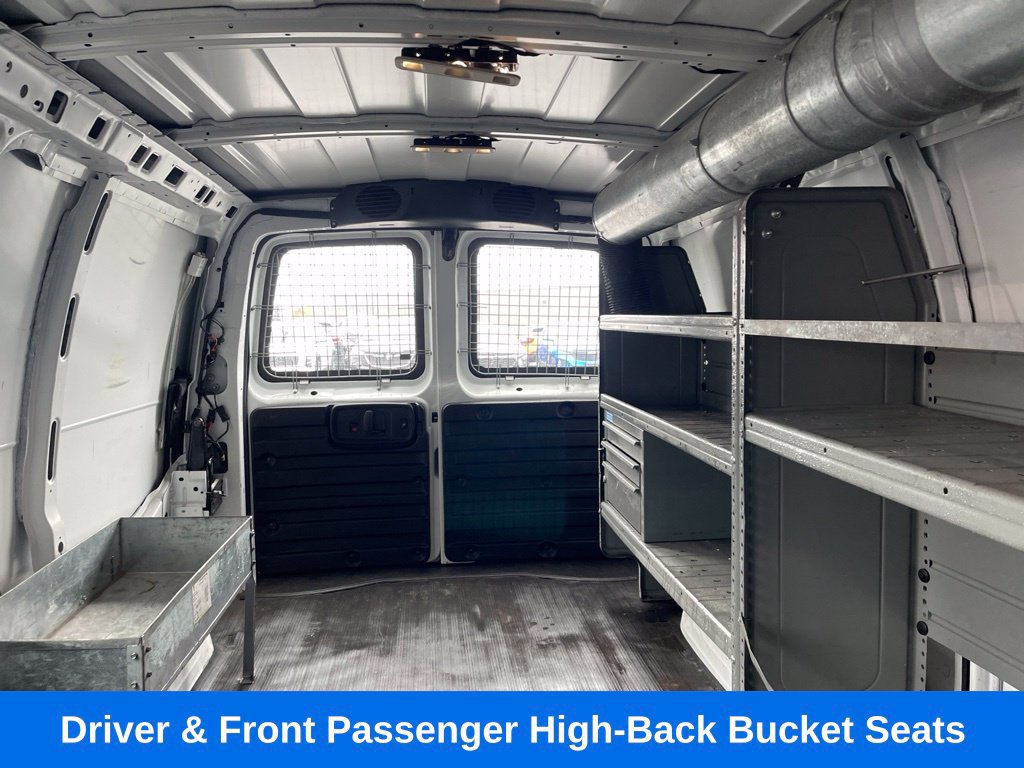 Used 2018 Chevrolet Express 2500 RWD image 19