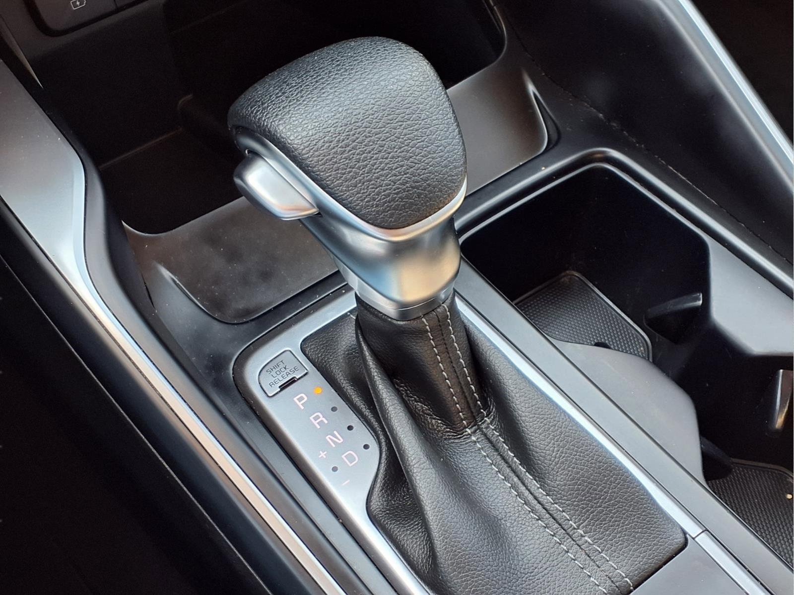 Used 2023 Kia Sorento LX image 21