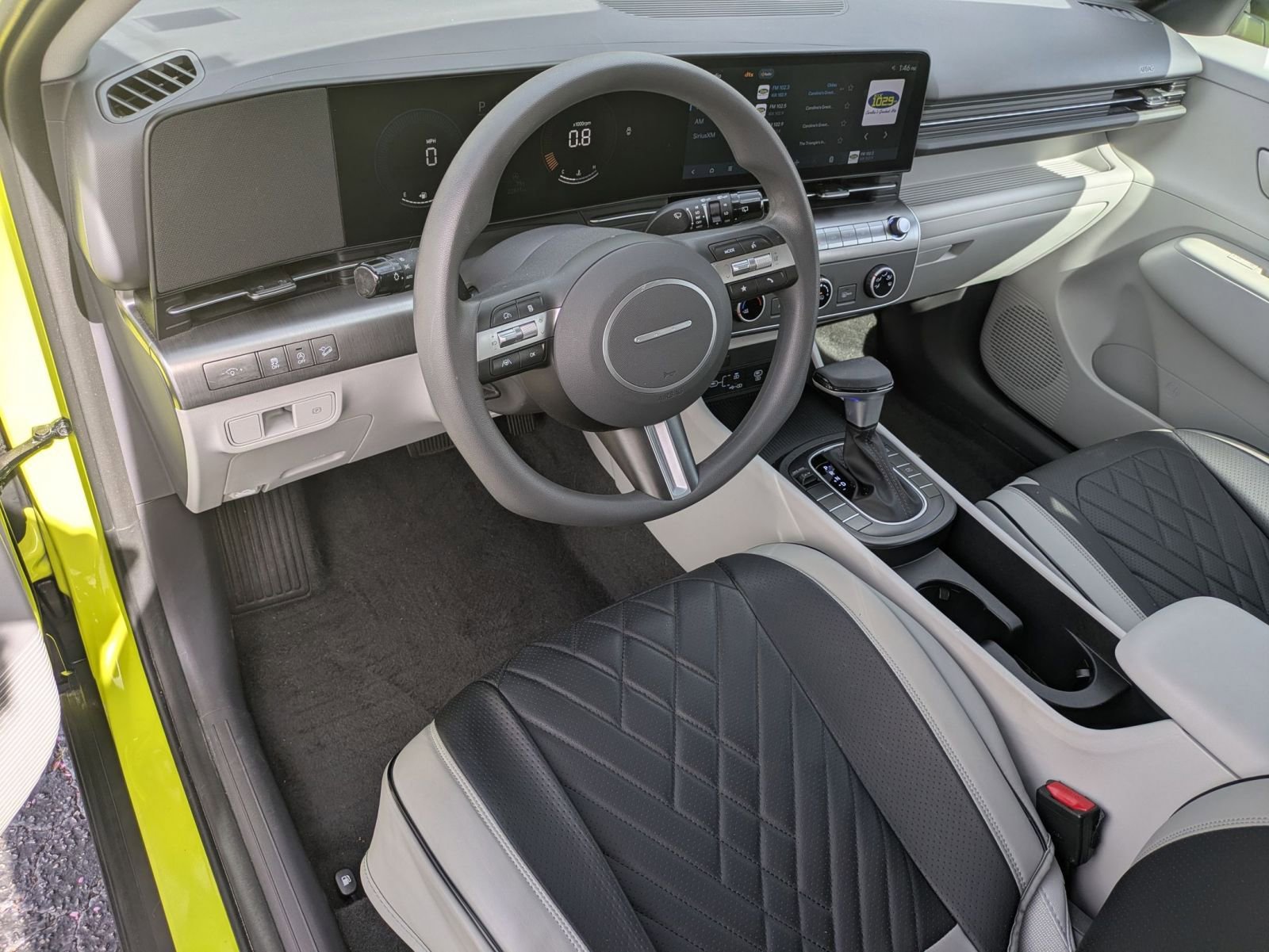 Used 2024 Hyundai Kona SE image 9