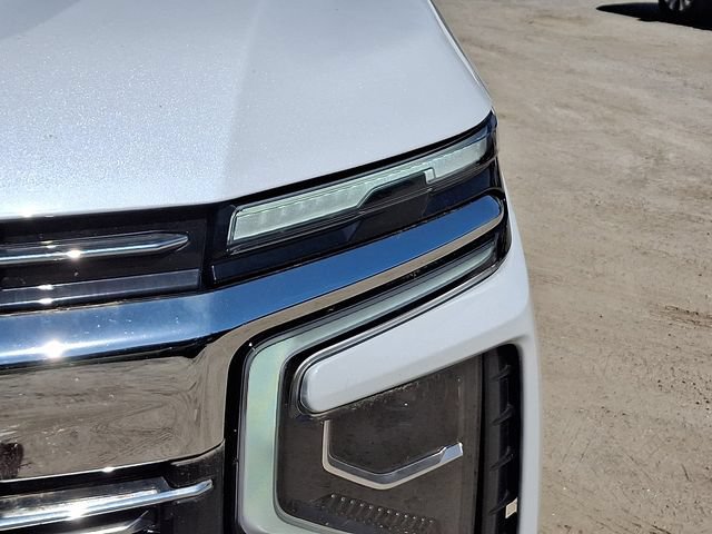 Used 2026 Chevrolet Tahoe Premier AWD/4WD image 25