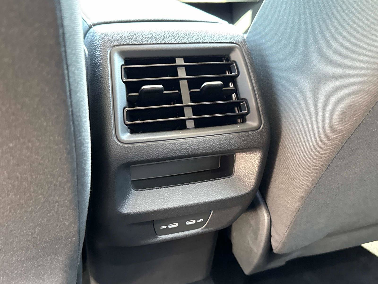 Certified 2025 Volkswagen Tiguan S FWD image 15