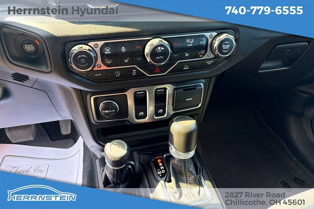 Used 2024 Jeep Wrangler Sport AWD/4WD image 10