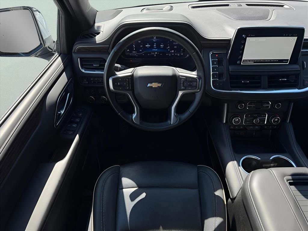 Certified 2024 Chevrolet Suburban Premier image 13