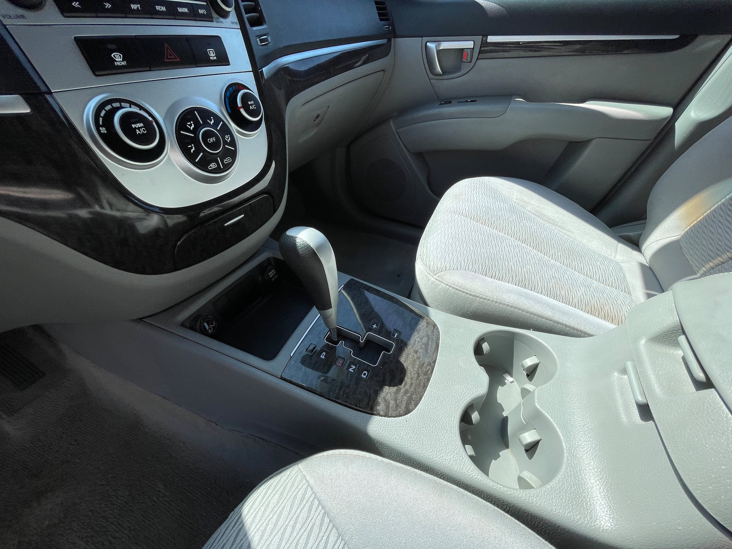 Used 2007 Hyundai Santa Fe GLS FWD image 14