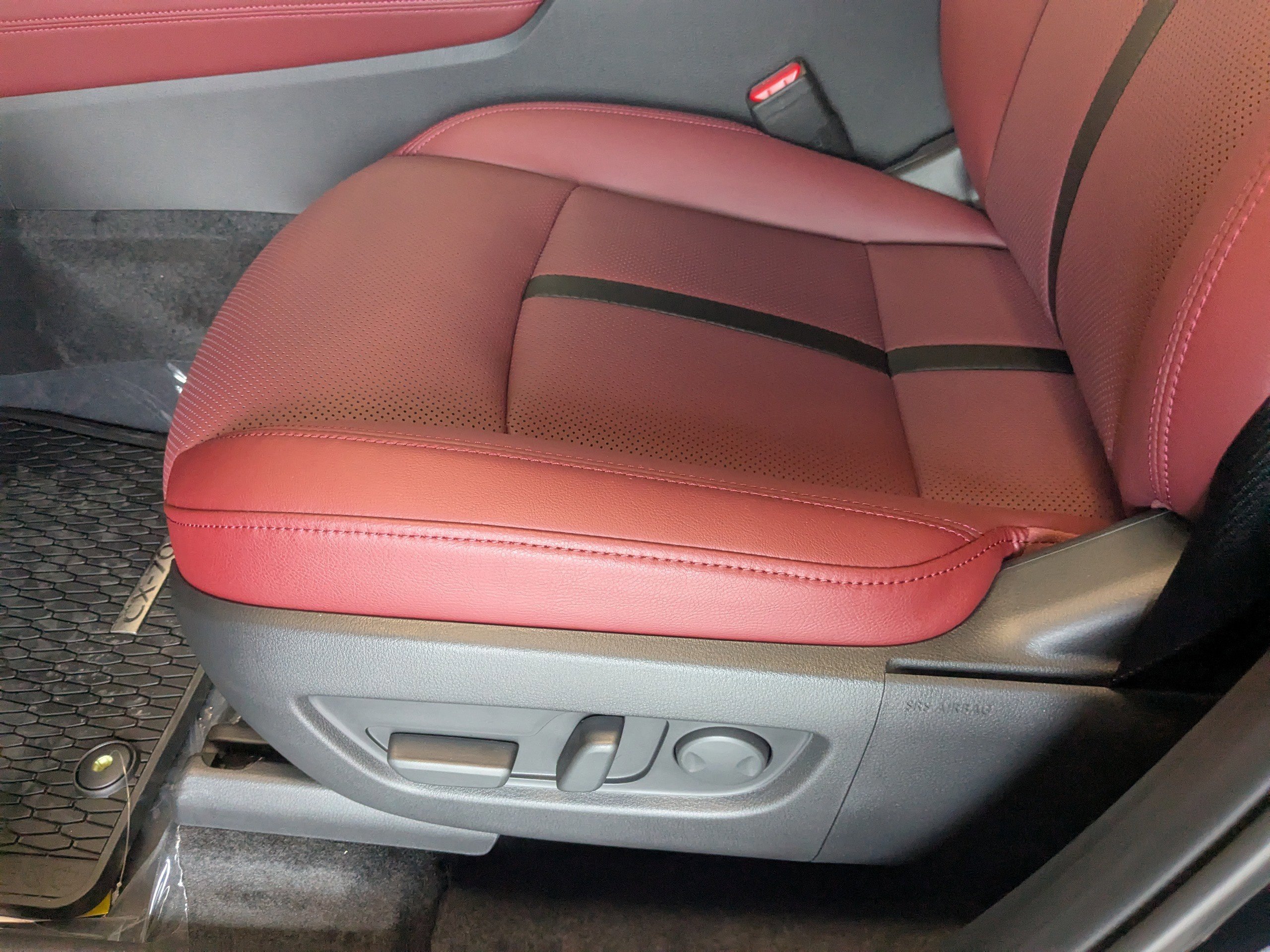 New 2026 MAZDA CX-70 3.3 Turbo S w/ Premium Package image 18