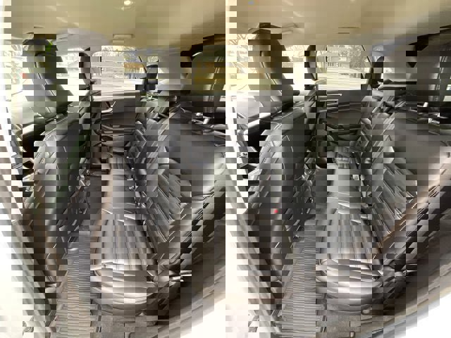 Used 2024 Ford Edge SEL w/ Convenience Package image 6