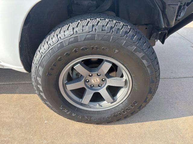 Used 2011 Nissan Xterra S AWD/4WD image 17
